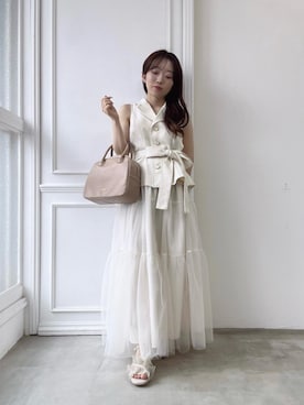 「MAJESTIC LEGON（マジェスティックレゴン）のシアーフリルサンダル（サンダル、ベージュ系）」を使った、もちをさん（レディース・144cm）の春コーディネート