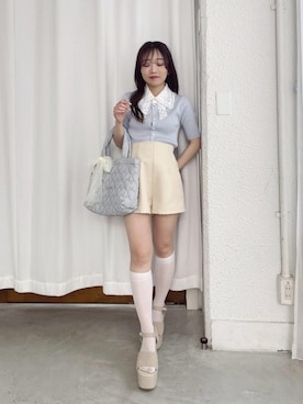 「MAJESTIC LEGON（マジェスティックレゴン）のレースリボン襟ハーフスリーブニット（ニット/セーター、ブルー系）」を使った、もちをさん（レディース・144cm）の春コーディネート