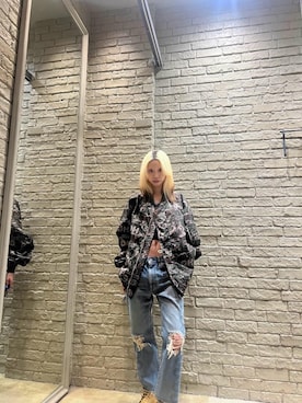 「HYSTERIC GLAMOUR（ヒステリックグラマー）のSNAKE LOOP 8分丈クラッシュデニムパンツ（デニムパンツ）」を使った、ふみさん（レディース・162cm）の冬コーディネート