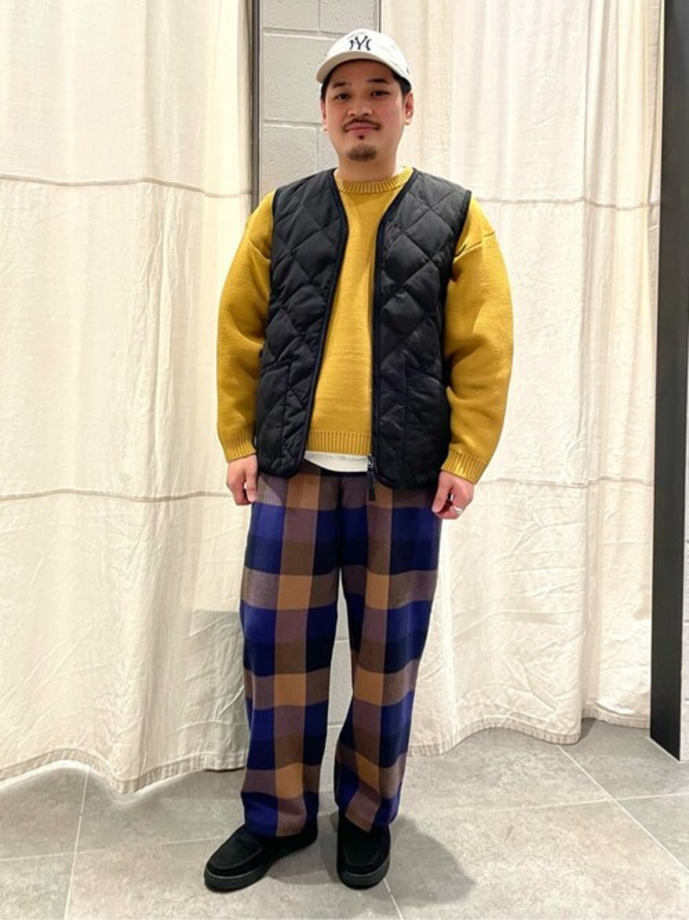TAION × HOUSE HOLD / タイオン別注 ダウンベストデニムシャツ TAION × HOUSE HOLD / タイオン】別注 ダウンベストを使ったショップ