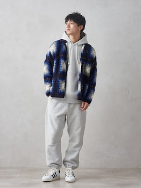 「Champion（チャンピオン）のアイテム（スウェットパンツ）」を使った、JOURNAL STANDARD relumeさん（メンズ・176cm）の冬コーディネート