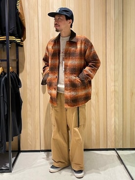 「アイテム（その他アウター、オレンジ系）」を使った、JOURNAL STANDARD relumeさん（メンズ・170cm）の冬コーディネート