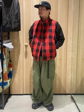 「アイテム（その他アウター、レッド系）」を使った、JOURNAL STANDARD relumeさん（メンズ・170cm）の冬コーディネート