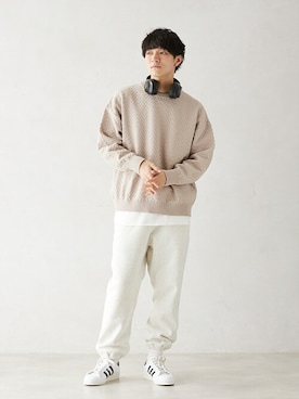 「Champion（チャンピオン）のアイテム（スウェットパンツ）」を使った、JOURNAL STANDARD relumeさん（メンズ・176cm）の冬コーディネート