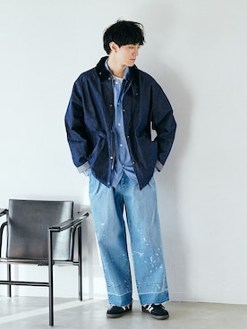Barbourのデニムジャケットを使った人気ファッション 