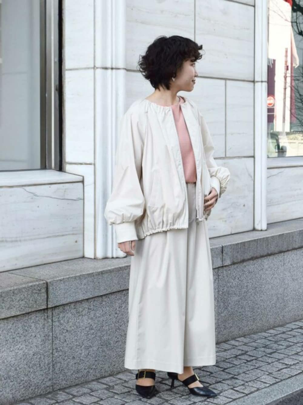 「ブルゾン、ピンク、カラーニット、ドルマンスリーブ、春アウター、春服、ガウチョパンツ、スプリングコート、MK MICHEL KLEIN、MKミッシェルクラン」｜「MK MICHEL KLEINのドルマンスリーブニット/洗える（ニット/セーター、ピンク系）」を使った、MKミッシェルクランさん（レディース・153cm）の春コーディネートの1枚目の写真