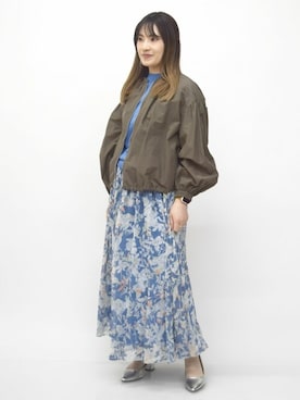 「ラメ」｜「アイテム（ブルゾン）」を使った、MKミッシェルクランさん（レディース・153cm）の春コーディネート