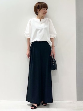 「MK MICHEL KLEIN（エムケーミッシェルクラン）のアイテム」を使った、MKミッシェルクランさん（レディース・157cm）の夏コーディネート