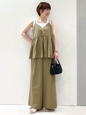 「アイテム（キャミソール、グリーン系）」を使った、MKミッシェルクランさん（レディース・157cm）の夏コーディネート