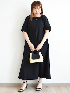 「MK MICHEL KLEIN（エムケーミッシェルクラン）のアイテム（ワンピース/ドレス）」を使った、MKミッシェルクランさん（レディース・157cm）の夏コーディネート