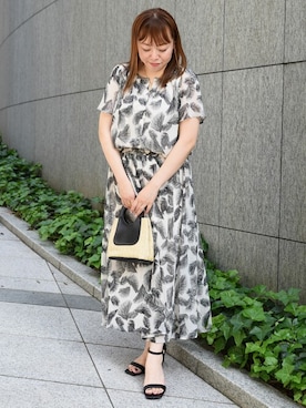 「MK MICHEL KLEIN（エムケーミッシェルクラン）のアイテム」を使った、MKミッシェルクランさん（レディース・157cm）の夏コーディネート