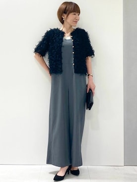 「アイテム（サロペット/オーバーオール、グレー系）」を使った、MKミッシェルクランさん（レディース・157cm）の夏コーディネート