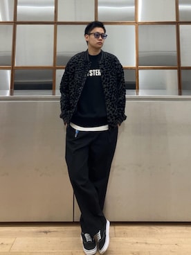 「ワイドパンツ 」｜「アイテム（その他アウター）」を使った、Linさん（メンズ・177cm）の秋コーディネート