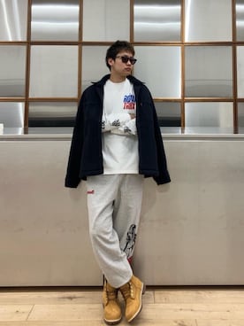 「ワイドパンツ 」｜「アイテム（スウェットパンツ）」を使った、Linさん（メンズ・177cm）の冬コーディネート