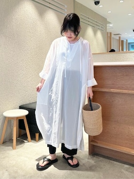 「yuni（ユニ　）のアイテム（シャツワンピース）」を使った、bulle de savonさん（レディース・156cm）の春コーディネート