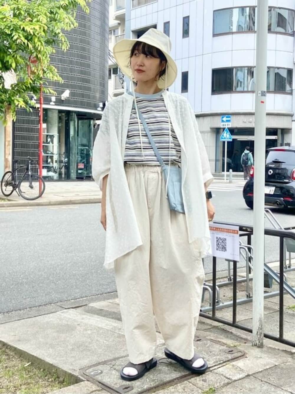 yuni（ユニ ）の「コットンリネンツイル コクーンパンツ1701PT046241 
