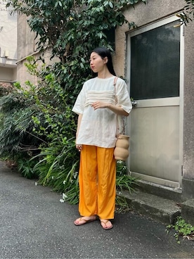 「yuni（ユニ　）の△コットンキュプラ　プロダクトダイ　ワイドペチパンツ（その他パンツ）」を使った、bulle de savonさん（レディース・166cm）の春コーディネート