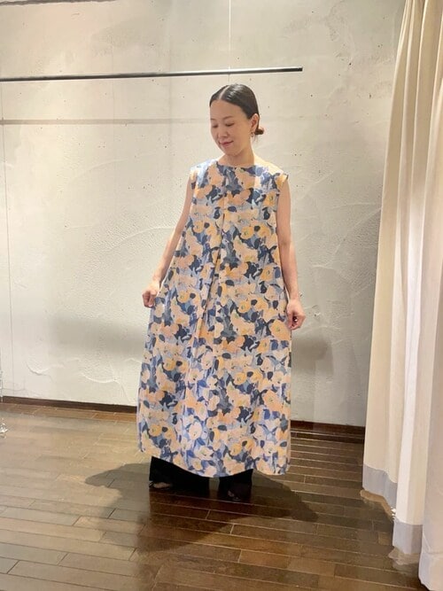 △水彩花プリント ノースリーブフレアワンピース（ワンピース