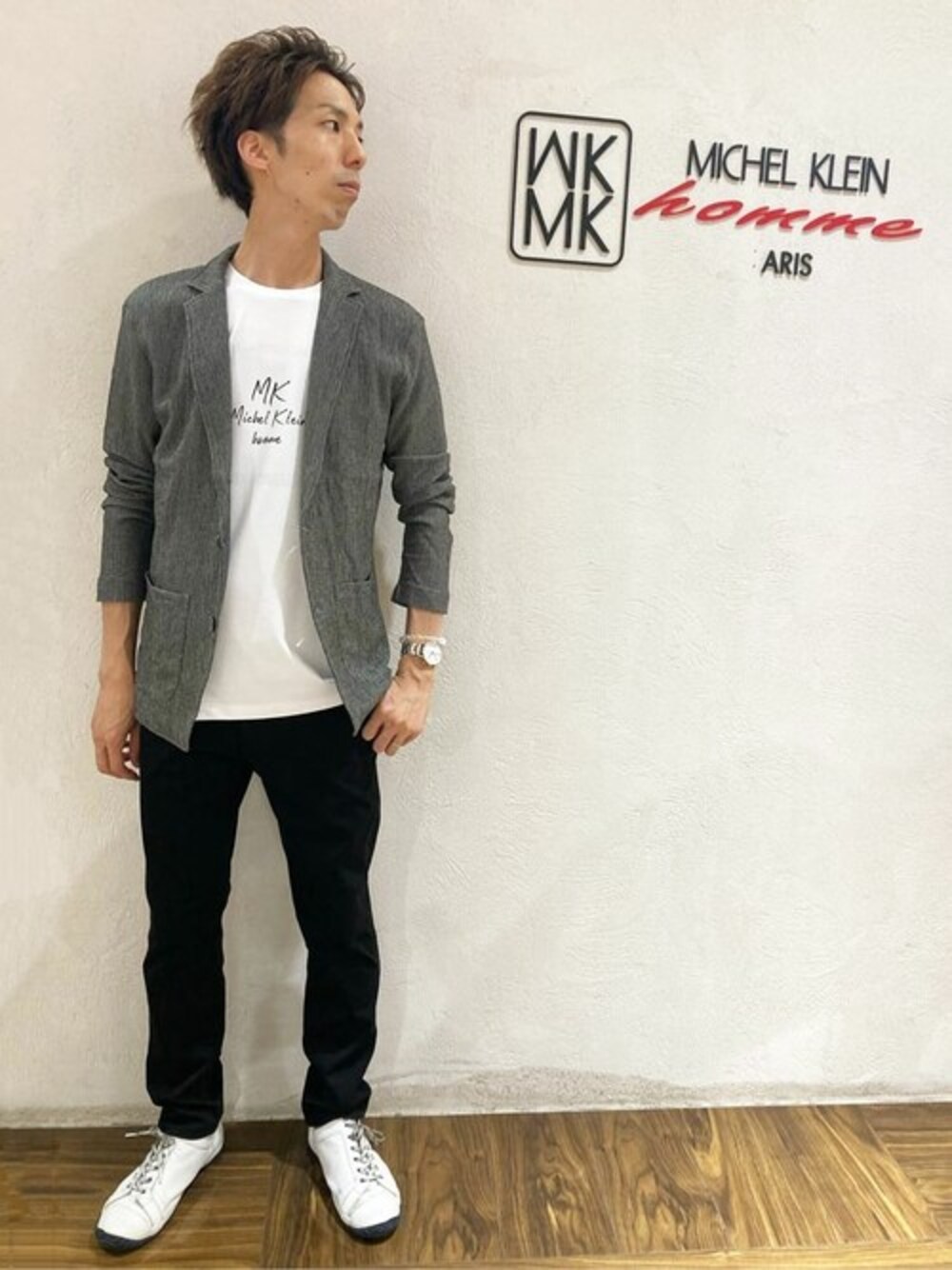 「MK MICHEL KLEIN HOMME のジャーディガン / ヨウリュウジャージ（カーディガン/ボレロ、グレー系）」を使った、MK MICHEL KLEIN hommeさん（メンズ・175cm）の秋コーディネートの1枚目の写真
