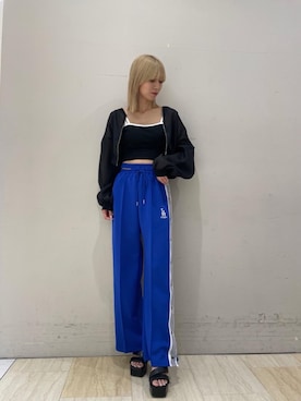 「ラメ」｜「アイテム（ブルゾン）」を使った、risaさん（レディース・161cm）の春コーディネート