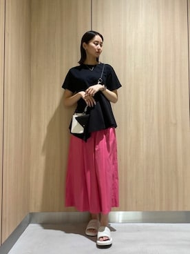 ELENDEEK STAFFさん（レディース・165cm）の春コーディネート