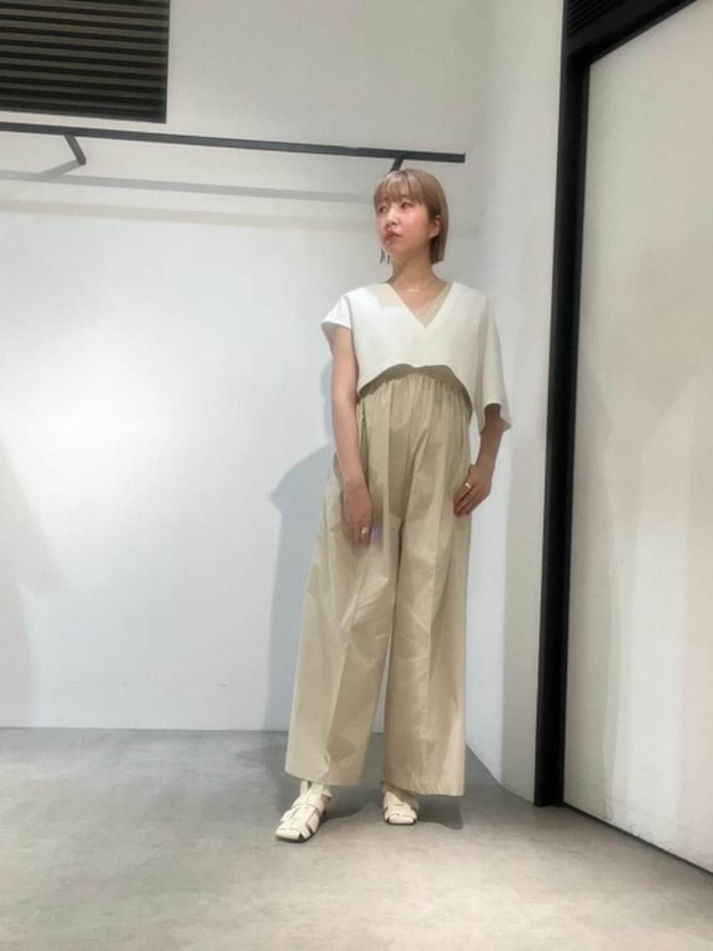 ELENDEEK（エレンディーク）の「ショートトップス