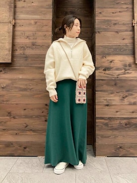 「アーバンリサーチ」｜「アイテム（スリッポン）」を使った、SonnyLabel WOMENさん（レディース・148cm）の冬コーディネート