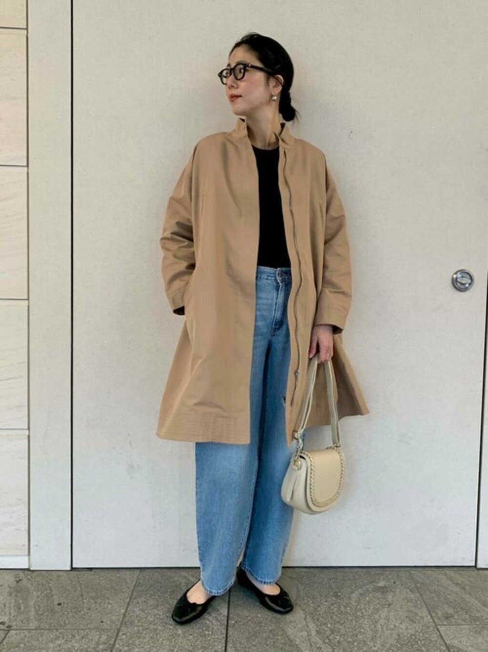 「アーバンリサーチ、URBAN RESEARCH、Sonny　Label、サニーレーベル」｜「URBAN RESEARCH Sonny Labelの『UR TECH』クルーネックリブニット（ニット/セーター、ブラック系）」を使った、SonnyLabel WOMENさん（レディース・168cm）の春コーディネートの1枚目の写真