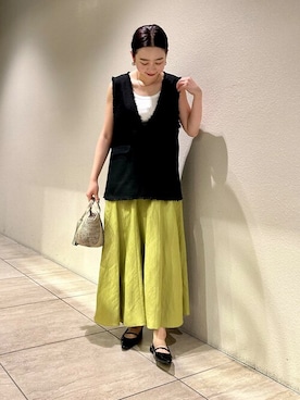 「URBAN RESEARCH Sonny Label（アーバンリサーチサニーレーベル）のアイテム（ベスト）」を使った、SonnyLabel WOMENさん（レディース・165cm）の夏コーディネート