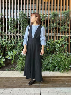 「URBAN RESEARCH Sonny Label（アーバンリサーチサニーレーベル）のアイテム（ジャンパースカート）」を使った、SonnyLabel WOMENさん（レディース・157cm）の秋コーディネート
