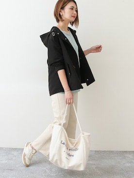 「インスタフォローしてね！」｜「アイテム（マウンテンパーカー）」を使った、SocialGIRLさん（レディース・160cm）の秋コーディネート