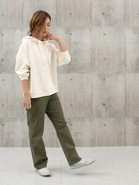 「フード」｜SocialGIRLさん（レディース・160cm）の春コーディネート