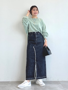 「スニーカー好きと繋がりたい」｜ORientalTRafficプレスさん（レディース・158cm）の冬コーディネート