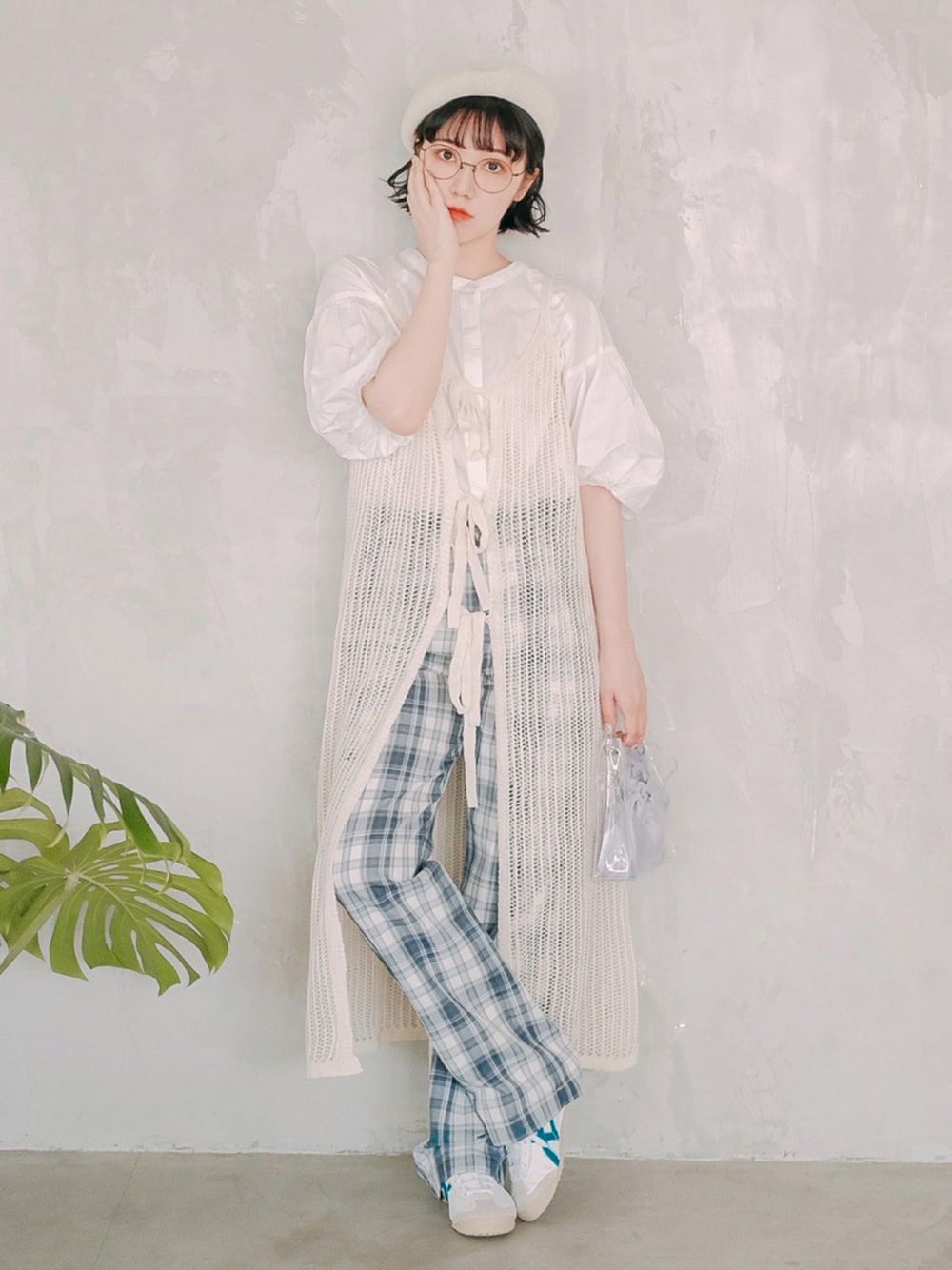 「TINA：JOJUNのチェックストレートパンツ TINA：JOJUN（その他パンツ、ブルー系）」を使った、33🇹🇼さん（レディース・161cm）の秋コーディネートの1枚目の写真