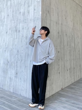 「JW Anderson（ジェイダブリューアンダーソン）のアイテム（シューズ）」を使った、Nwhさん（メンズ・173cm）の冬コーディネート