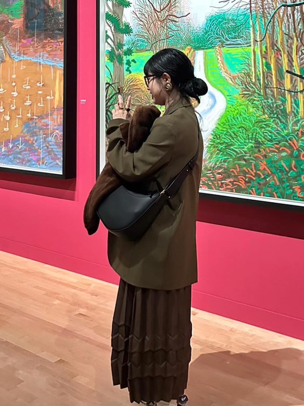 「美術館コーデ、美術館、東京都現代美術館、秋、イッセイミヤケ、ISSEY MIYAKE、issey miyake me、お洒落さんとつながりたい、ジャケット、ジャケットスタイル、秋コーデ、アースカラー、秋カラー、メガネ女子、低身長コーデ」｜「UNIQLO×MARNIのアイテム（ジャケット/アウター、グリーン系）」を使った、おごさん（レディース・148cm）の秋コーディネートの1枚目の写真