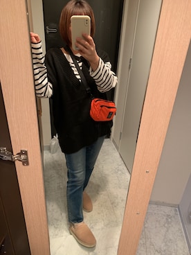 「ニットベスト」｜「アイテム（スリッポン）」を使った、ピザさん（レディース・158cm）の秋コーディネート