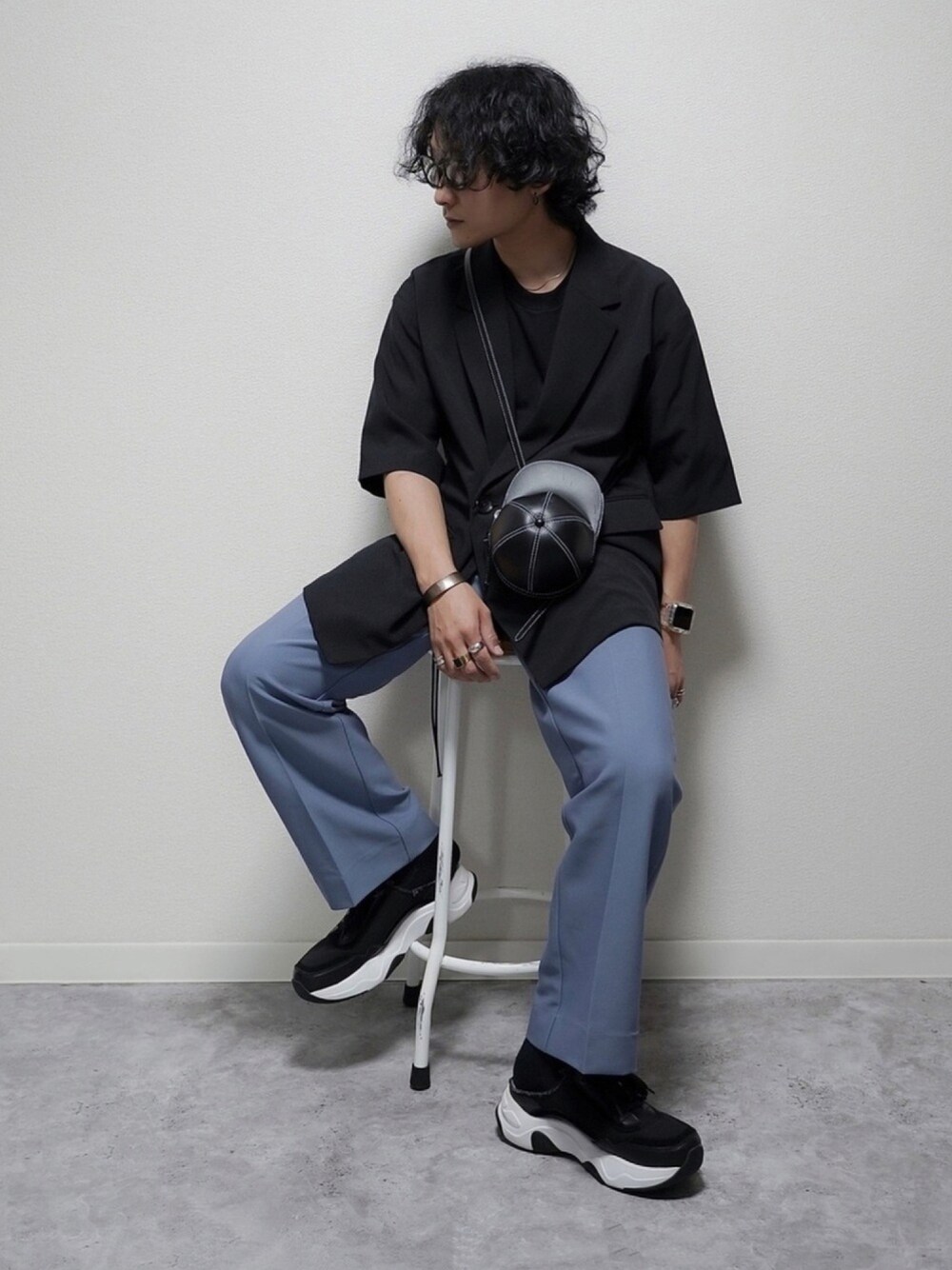 JW Anderson（ジェイダブリューアンダーソン）の「MIDI CAP BAG