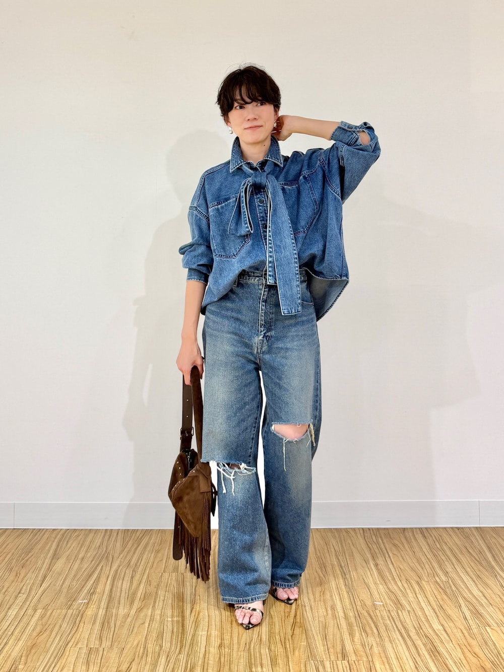 GEMINI】ダメージデニムを使った人気ファッションコーディネート - WEAR
