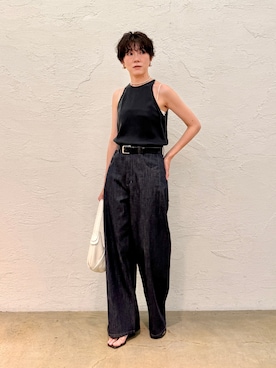 「Drawing Numbers（ドローイング ナンバーズ）の【Drawing Numbers】キュプラホルターブラウス（シャツ/ブラウス、ブラック系）」を使った、aya_muto610さん（レディース・165cm）の春コーディネート