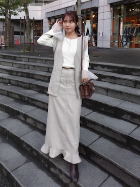 「アイテム（ベースメイク）」を使った、ねっしー.さん（レディース・159cm）の秋コーディネート