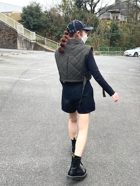 「春服みてみて」｜「アイテム（ダウンベスト）」を使った、りこさん（レディース・154cm）の春コーディネート