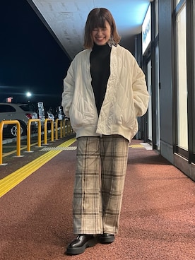 「HONEYSUCKLE ROSE（ハニーサックルローズ）のアイテム（MA-1）」を使った、𝚢𝚞𝚛𝚒𝚔𝚘❥さん（レディース・160cm）の冬コーディネート