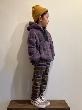 「アイテム（その他パンツ、ブラウン系）」を使った、tiinさん（キッズ・110cm）の冬コーディネート