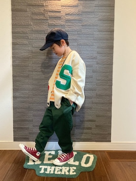 「アイテム（カーディガン/ボレロ、ホワイト系）」を使った、tiinさん（キッズ・110cm）の春コーディネート