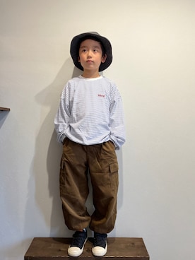 「アイテム（ハット）」を使った、tiinさん（キッズ・125cm）の春コーディネート