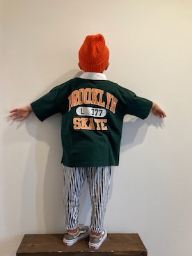 「ラガーシャツ」｜「アイテム（ニットキャップ/ビーニー）」を使った、tiinさん（キッズ・110cm）の春コーディネート