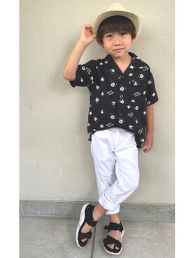 「アイテム（サンダル）」を使った、Haru＊Saraさん（キッズ・110cm）の秋コーディネート