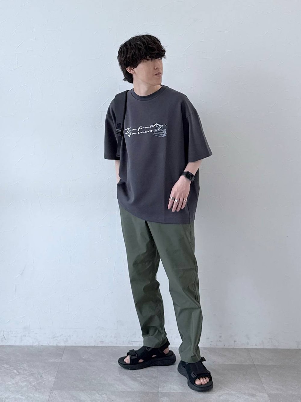 GLOBAL WORK（グローバルワーク）の「ライトクッションクール/ロゴ