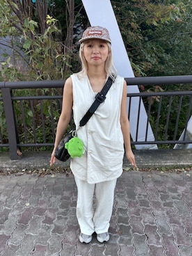 「Maison Margiela（メゾンマルジェラ）のアイテム（ショルダーバッグ）」を使った、ミミさん（レディース・153cm）の秋コーディネート